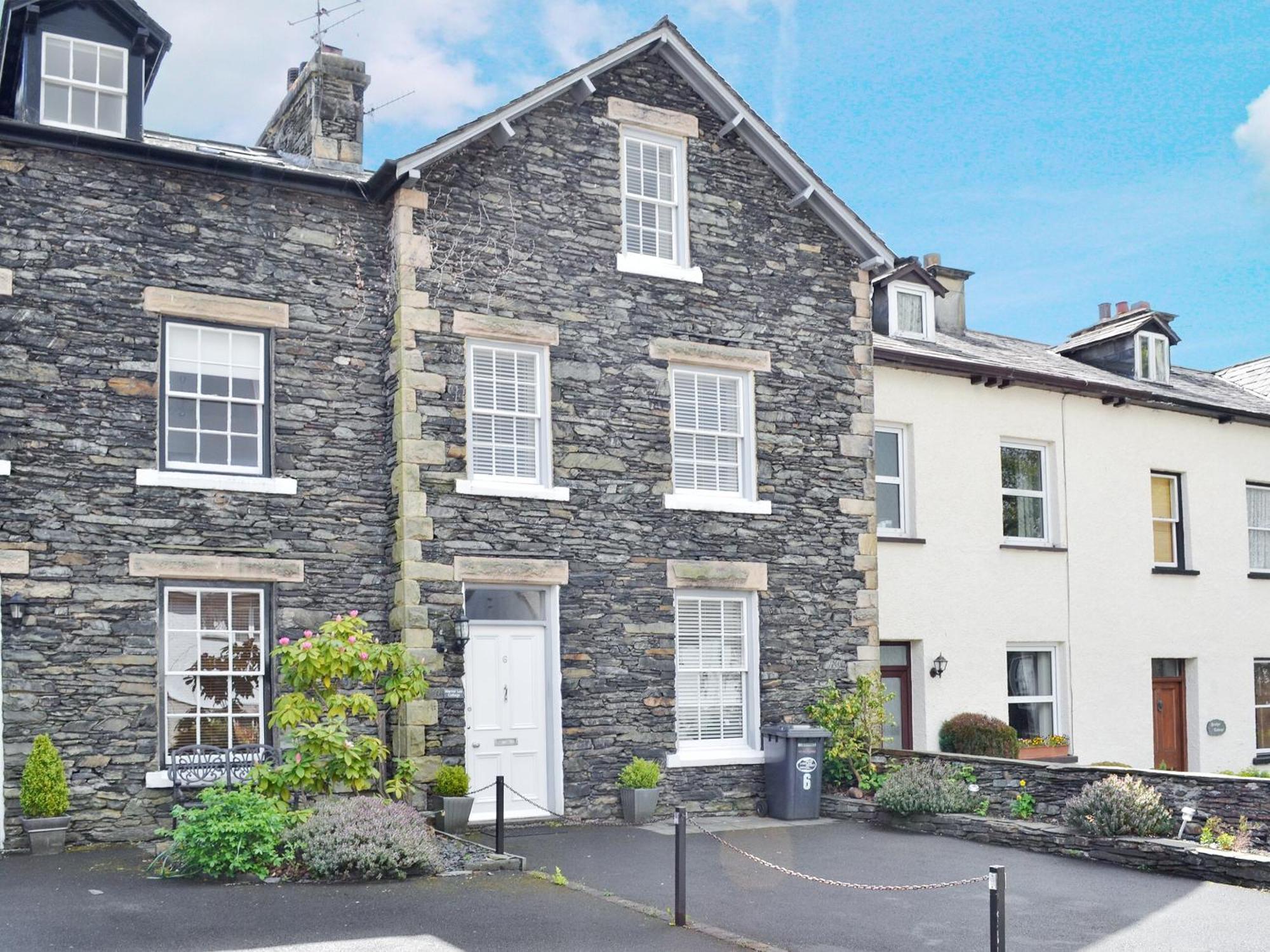 Villa Warner Lea à Bowness-on-Windermere Extérieur photo