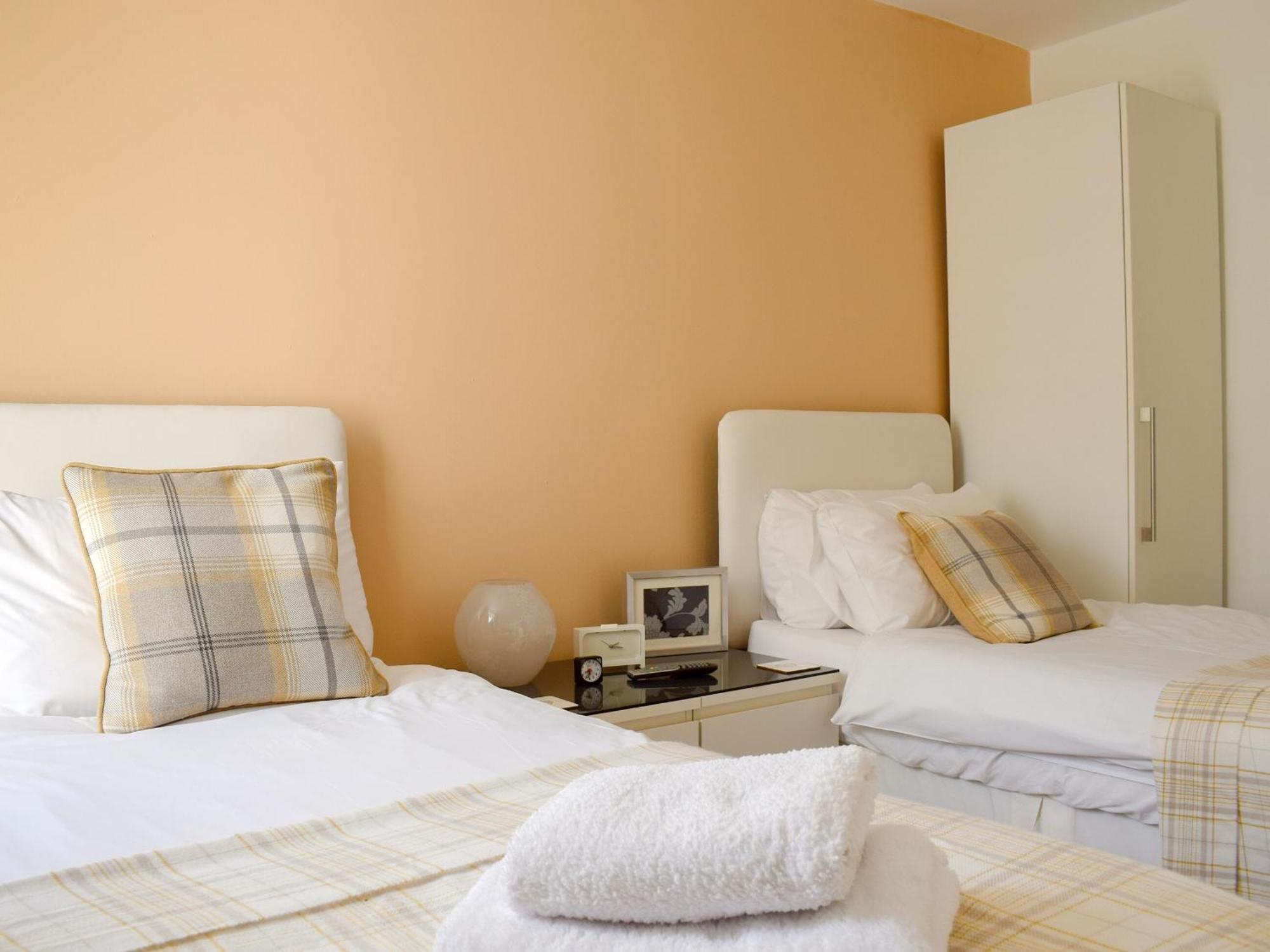 Villa Warner Lea à Bowness-on-Windermere Extérieur photo
